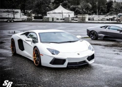 Lamborghini Aventador LP700-4 độ la-zăng bằng vàng hồng