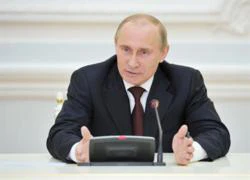 Mít tinh lớn trước ngày Putin nhậm chức