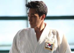 'Người yêu" mỹ nhân SM khoe dáng trên sàn Judo