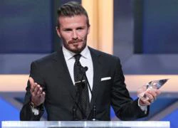 Nhà Becks tíu tít đi dự tiệc