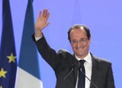 Ông Hollande nhậm chức Tổng thống Pháp