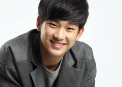 'Quốc vương' Kim Soo Hyun tiết lộ phim mới