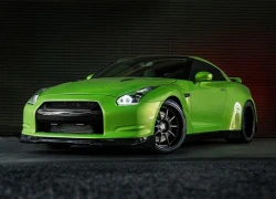 Sắc màu lạ của Nissan GT-R