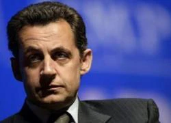 Sarkozy xác nhận quan chức chế độ Gaddafi ở Pháp