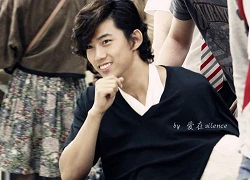 Taecyeon (2PM) nhập viện vì gãy tay trái