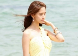 Yoona (SNSD): Nữ thần bên bờ biển