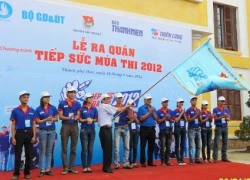 400 HS, SV Huế ra quân tiếp sức mùa thi ĐH 2012