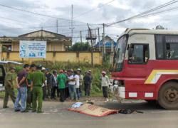 ĐẮC NÔNG: Xe khách đâm chết người đi bộ qua đường