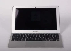 'Đập hộp' MacBook Air 2012 tại VN