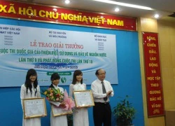 HS lớp 11 sáng tác truyện tranh để&#8230; bảo vệ nguồn nước