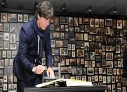 Joachim Loew cấm cầu thủ tham gia mạng xã hội