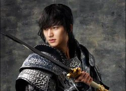 Lee Min Ho - Kim Hee Sun gây sốt với 'Faith'