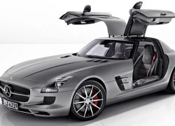 Mạnh mẽ hơn với Mercedes-Benz SLS AMG GT 2013