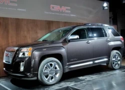 Mẫu 2013 GMC Terrain Denali có giá từ 35.350 USD