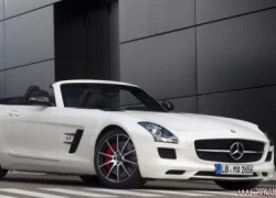 Mercdes-Benz SLS AMG GT có giá 195.000 USD