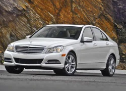 Mercedes trình làng C300 V6 3.5 lít tại Mỹ