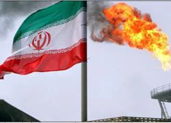 Mỹ bắt đầu áp lệnh cấm vận dầu mỏ Iran