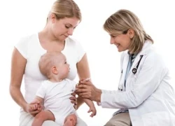 Những phản ứng có thể gặp khi trẻ sơ sinh tiêm vaccin viêm gan B