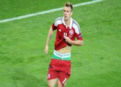 Paddy Power trả tiền phạt thay Bendtner