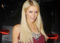 Paris Hilton thừa nhận đang bị áp lực