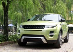 Range Rover Evoque 2012 màu "độc" tại Hà Nội