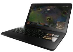 Razer Blade giá 3.200 USD tại Singapore