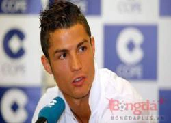 Ronaldo phủ nhận ném người xuống sông