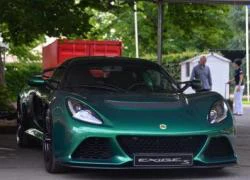 "Rừng" siêu xe đủ chủng loại tại Lễ hội Goodwood 2012