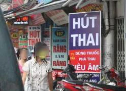 Teen đổ xô đi nạo phá thai