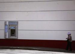 Trung Quốc bắt hơn 200 nghi phạm dùng thẻ ATM giả