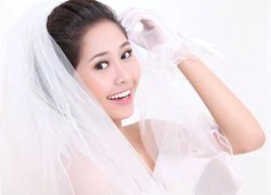 Tường Vi làm cô dâu nhí nhảnh