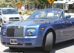 Anh rể cô Kim "siêu vòng ba" đi tiệc bằng Rolls-Royce Phantom