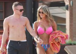 Bồ Cleverley "đỏ tình, đen nghiệp"