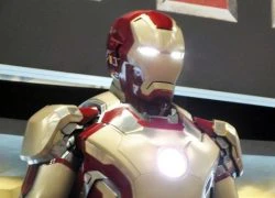 Cận cảnh bộ giáp "vàng chóe" của Iron-Man