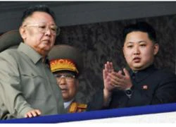 Cố chủ tịch Kim Jong Il hạ lệnh sản xuất bom hàng loạt