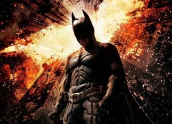 Fan cuồng dọa giết nhà phê bình vì dám chê Batman