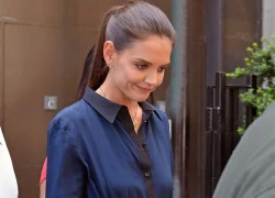 Katie Holmes lần đầu lộ diện sau tuyên bố bỏ chồng