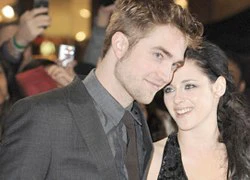 Kris "cắm sừng" Rob vì ghen với cô gái khác