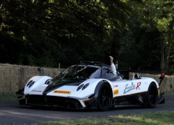 Những hình ảnh ấn tượng của Pagani tại Goodwood 2012