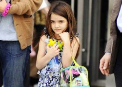 Những khoảnh khắc sành điệu của Suri Cruise