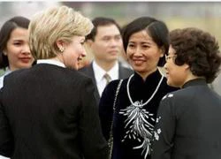 Những lần tới Việt Nam của Hillary Clinton