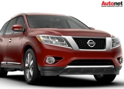 Nissan tung ảnh Pathfinder 2013 lên facebook