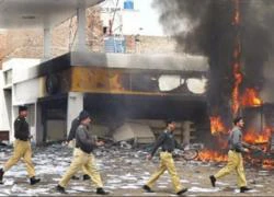 Pakistan: Taliban bắn chết 9 cảnh sát