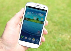 &#8220;Siêu di động&#8221; Galaxy S III, iPhone 4S hay bị lỗi gì nhất?