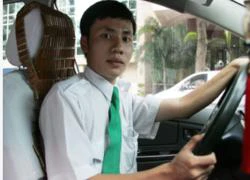 Tài xế taxi trả lại tài sản cho khách