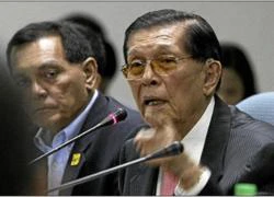 Thượng nghị sĩ Philippines Juan Ponce Enrile: "Sẽ có ngày TQ đòi chủ quyền cả Mặt trăng"