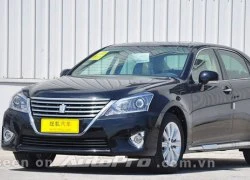 Toyota Crown phiên bản nâng cấp chính thức trình làng