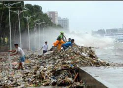 Bão lớn quét qua châu Á, 44 người thiệt mạng