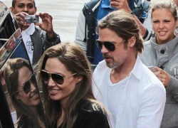 Brad Pitt - Angelina Jolie lộ diện sau tin đồn đám cưới