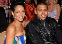 Chris Brown khó chịu vì Rihanna nhắc lại vụ hành hung